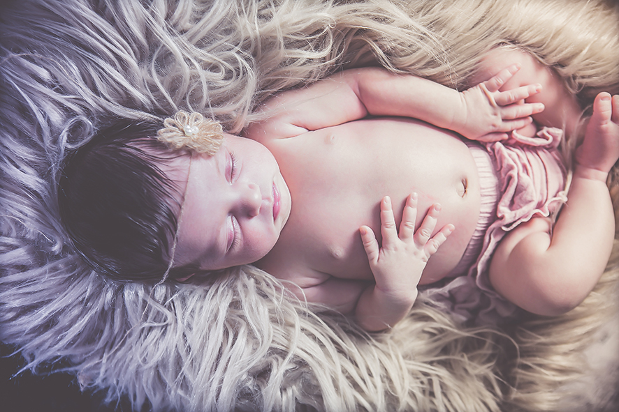 צילום ניו בורן תינוקת זואי